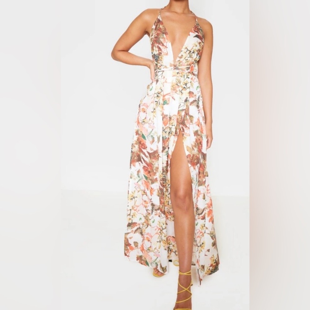 PrettyLittleThing Multicolor Floral Maxi Dress